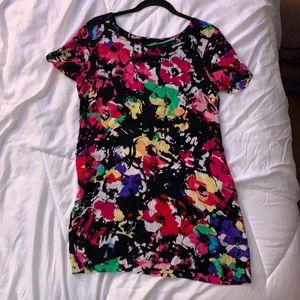 100% silk Oliviaceous large vintage dress